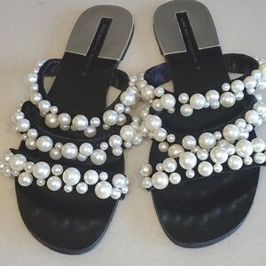 Pearly slides sandals 6.5